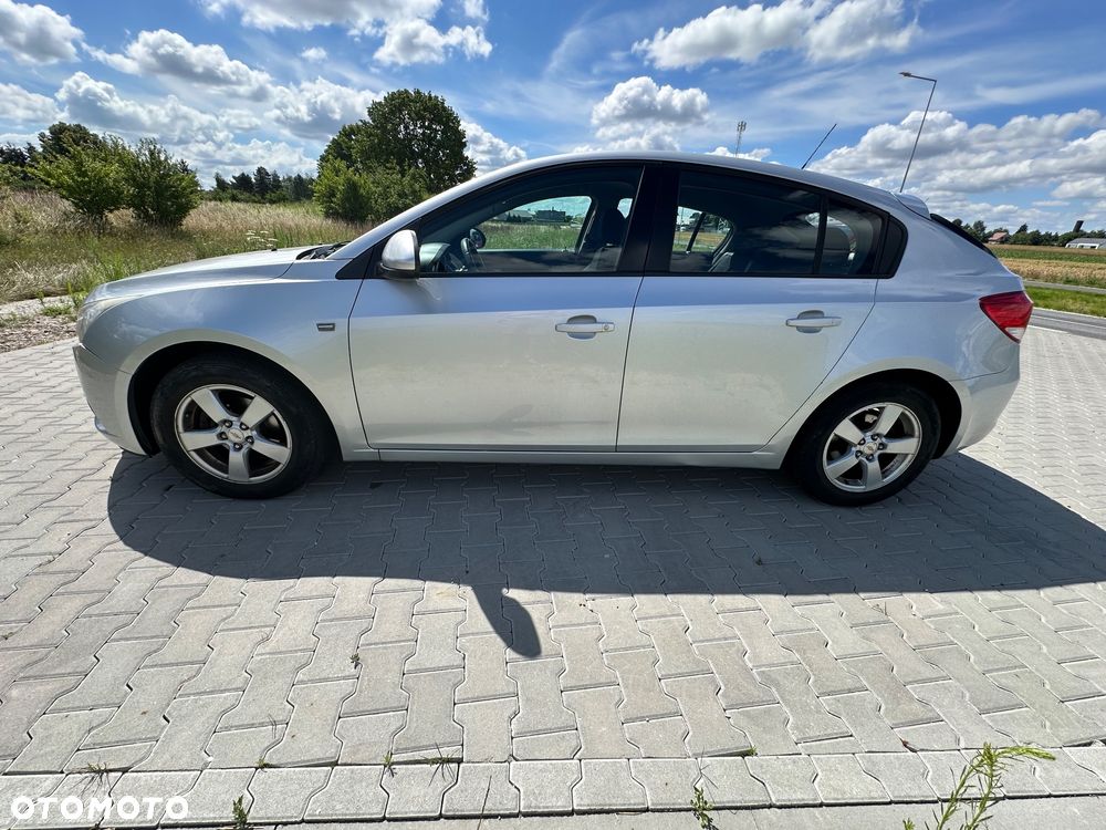 Chevrolet Cruze 1.8 LT - 5
