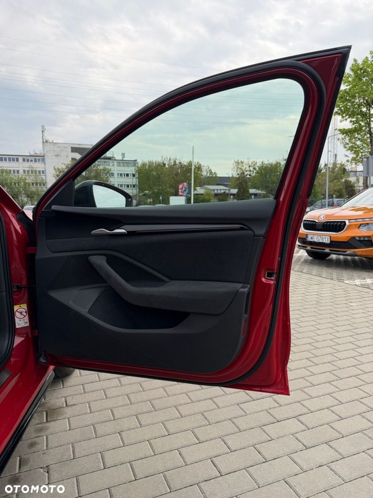 Skoda Superb 2.0 TSI Sportline DSG - 16