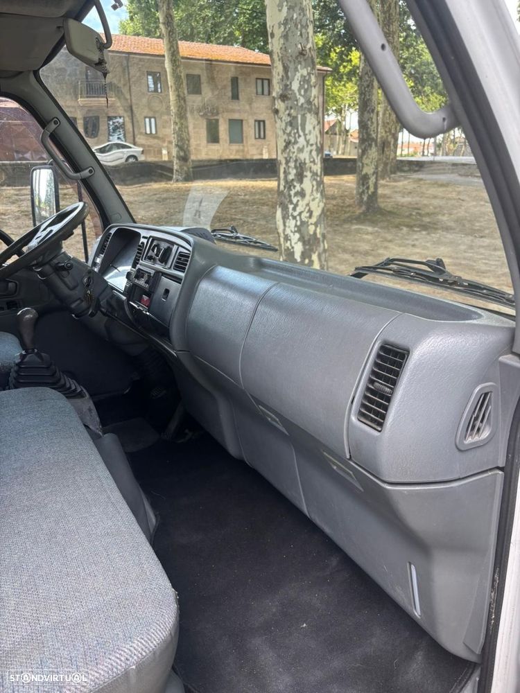 Mitsubishi Canter Canter Cabine Simples - 12