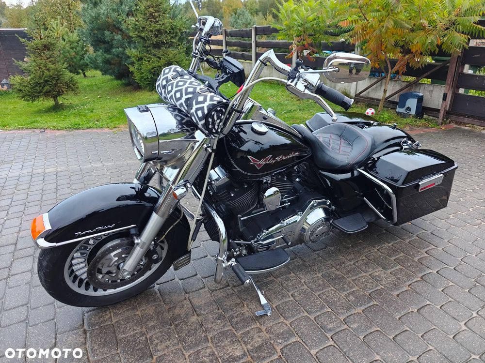 Harley-Davidson Touring Road King - 12