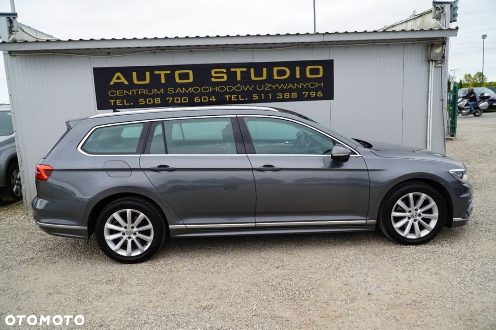 Volkswagen Passat - 29