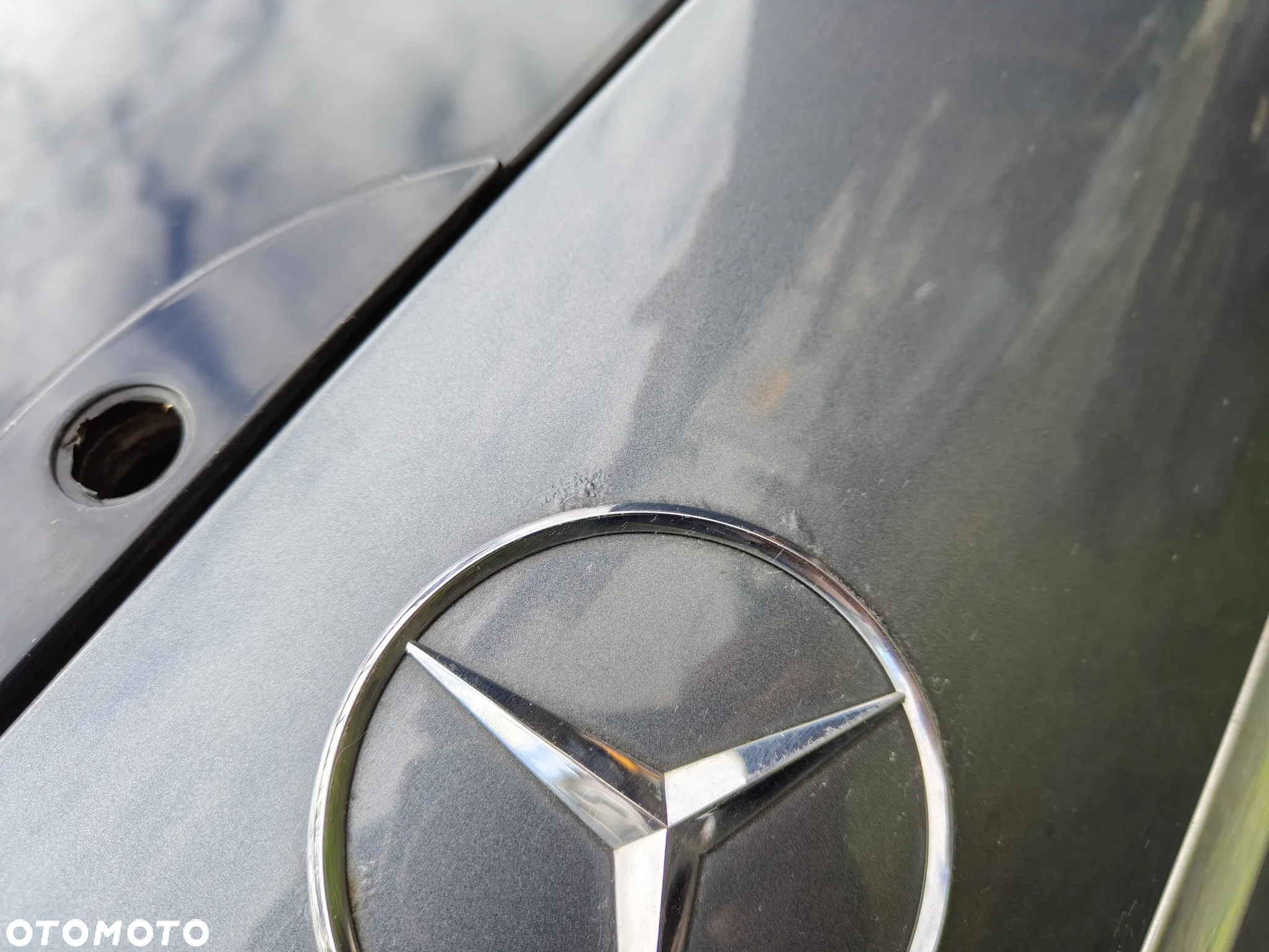 MERCEDES W211 Kombi Klapa Tylna Lak 368 - 20