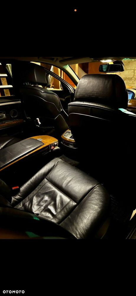 BMW Seria 7 740d - 10