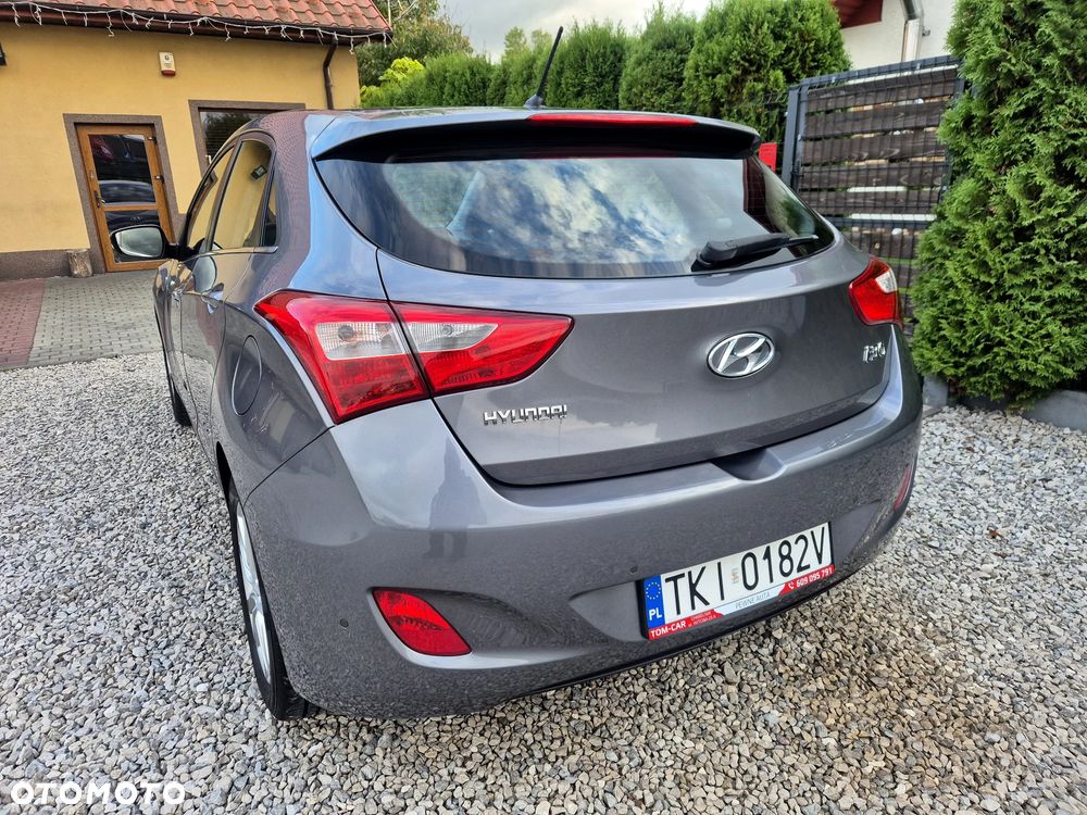 Hyundai i30 1.4 Intro Edition - 7