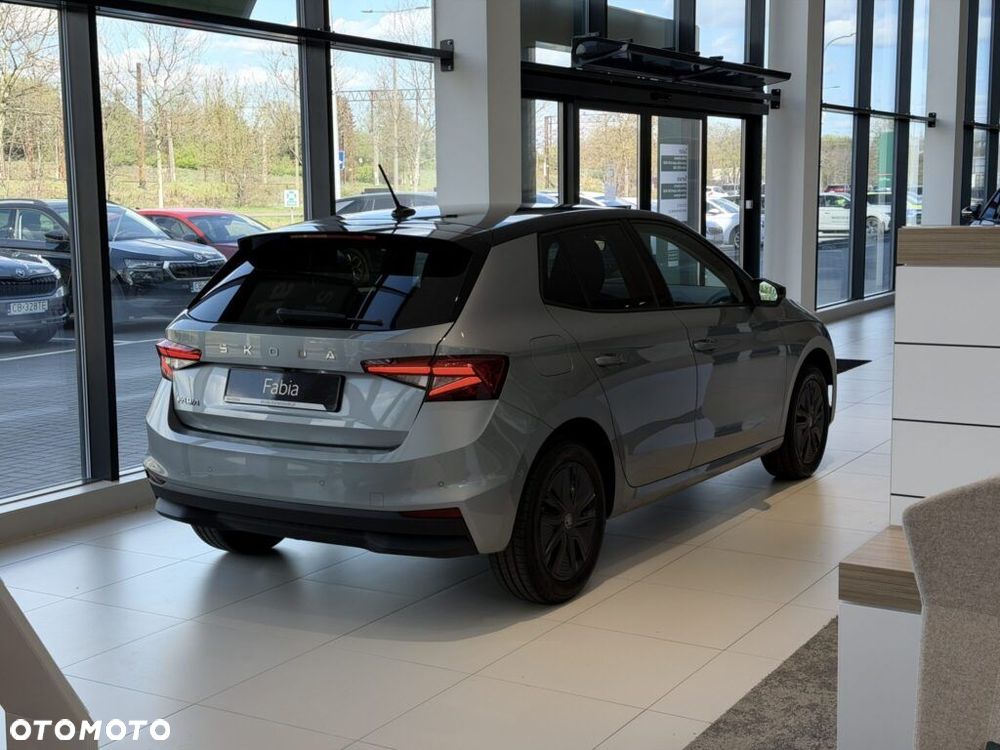 Skoda Fabia 1.0 TSI Drive - 6