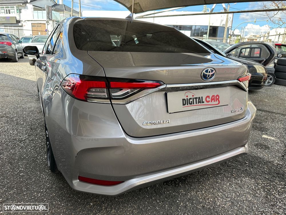 Toyota Corolla SD 1.8 Hybrid Exclusive - 6