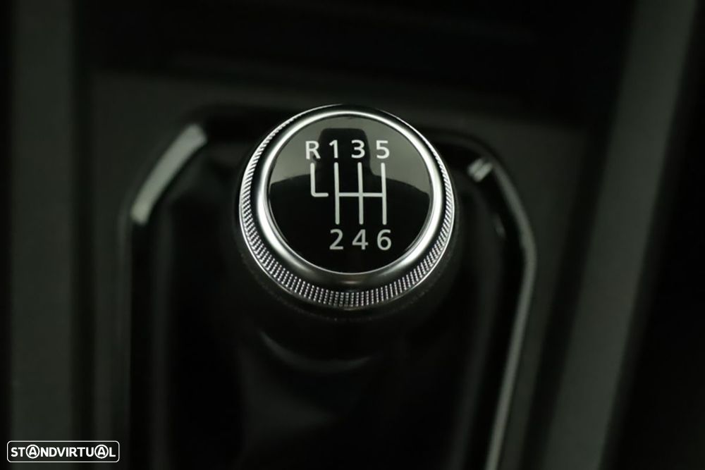 Renault Clio 1.0 TCe Evolution Bi-Fuel - 14