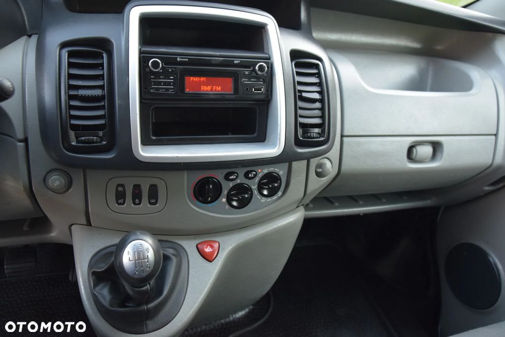 Opel VIVARO LONG 2,0 DCI 115 KM 164 TYŚ KM - 13