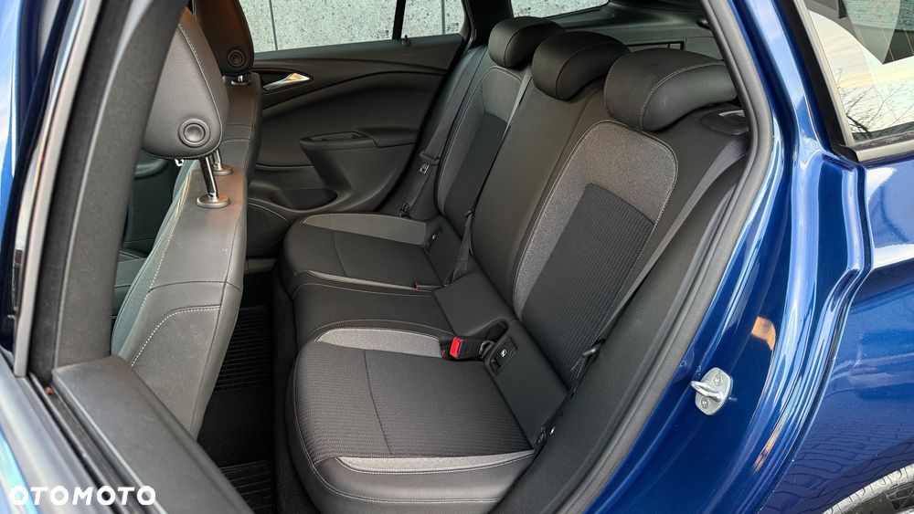 Opel Astra 1.5 CDTI Business Elegance S&S - 23