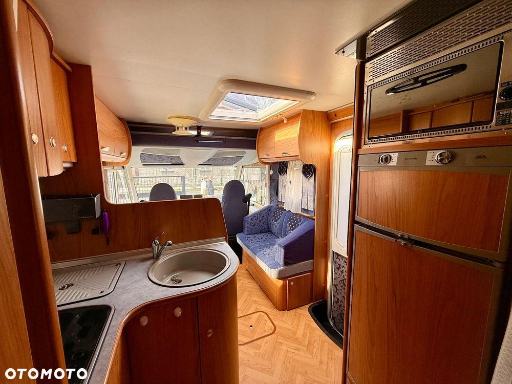 Burstner ELEGANCE I685 - 19