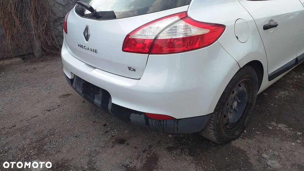 Zderzak tył Renault Megane III Lift HB 5D OV369 - 1