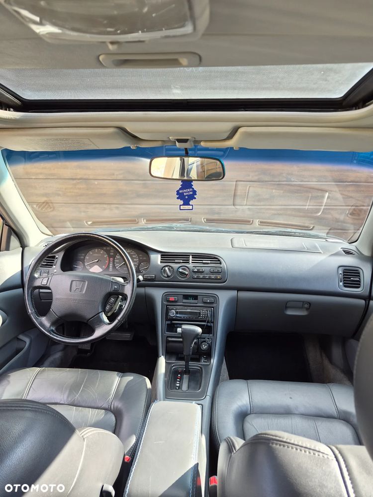 Honda Accord - 9