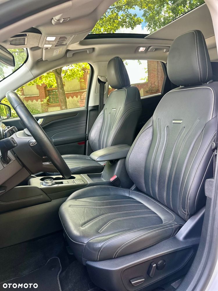 Ford Kuga 2.5P PHEV FWD Vignale - 22