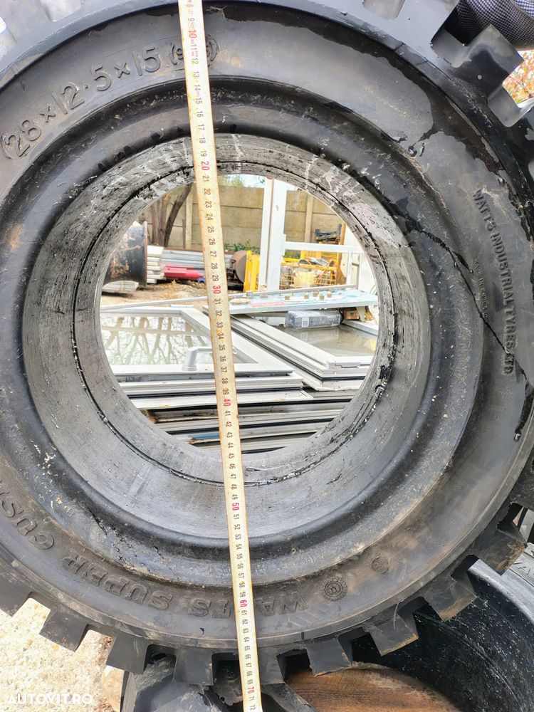 Linde cauciucuri solide 28x12.5x15 (9.75) - 4