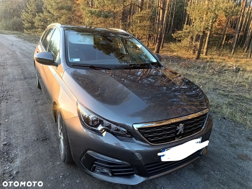 Peugeot 308 1.2 PureTech GPF Allure Pack S&S - 2