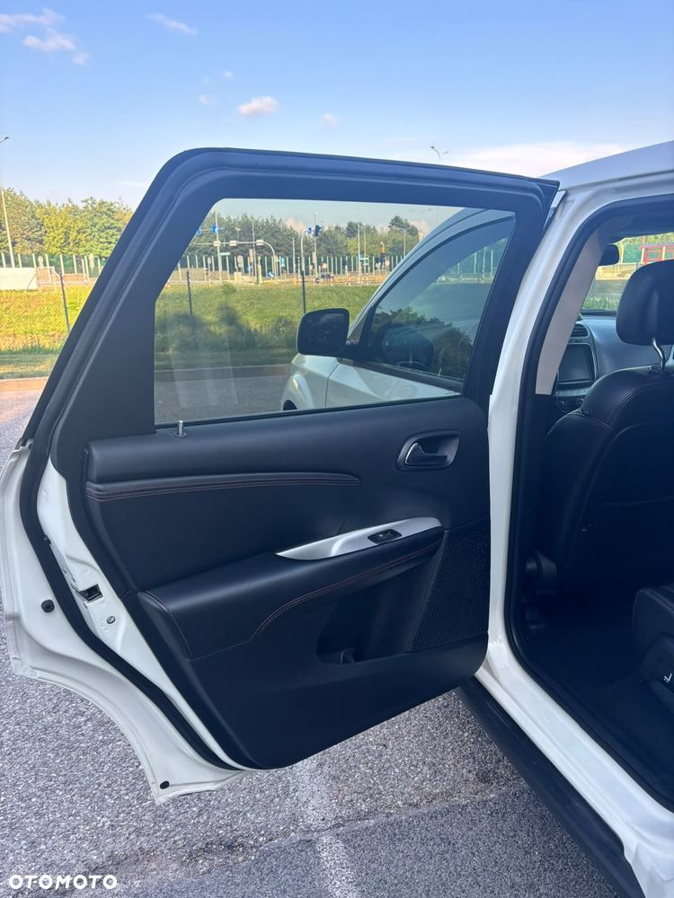 Dodge Journey - 16