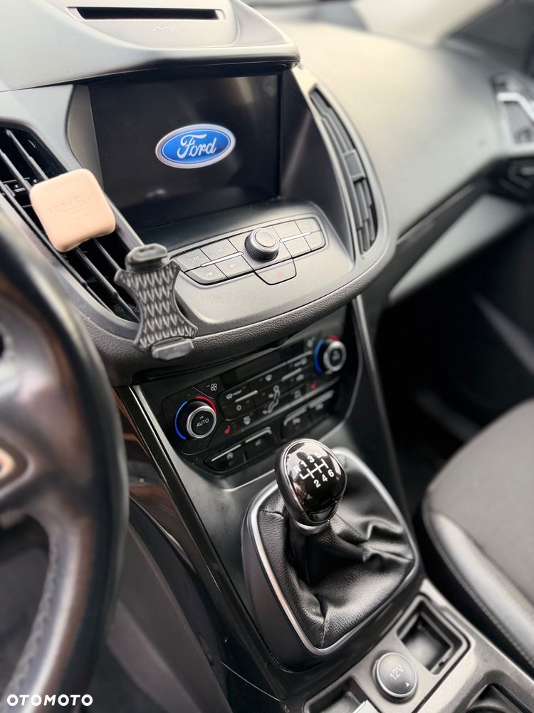 Ford Kuga 1.5 EcoBoost FWD Trend - 8