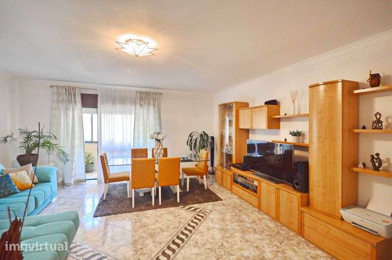 Apartamento Viso T3 com Suite e Garagem 137 m2 com elevador - Grande imagem: 2/12