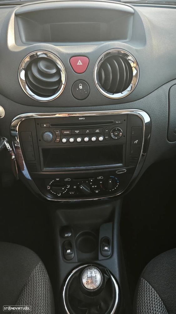 Citroën C2 1.1 RFM - 8