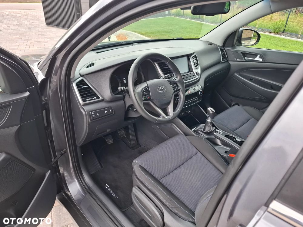 Hyundai Tucson blue 1.7 CRDi 2WD Advantage - 14