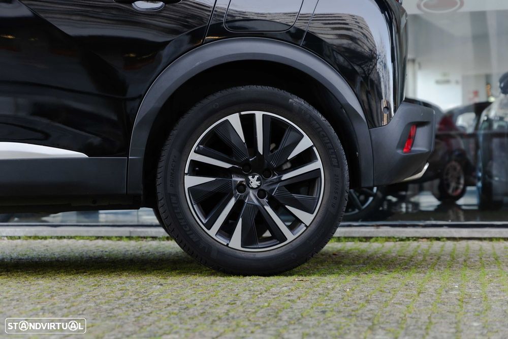 Peugeot 2008 1.2 PureTech GT Line EAT8 - 3