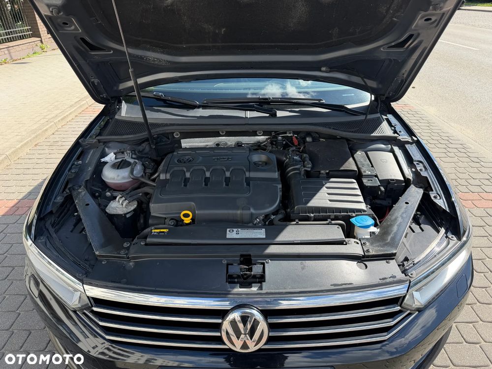 Volkswagen Passat 2.0 TDI BMT Trendline - 9
