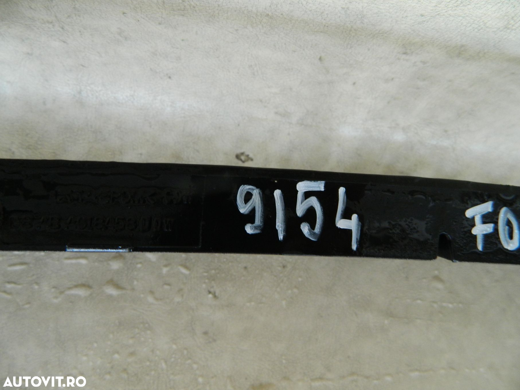 Grila intre proiectoare, Ford Focus, 98-01, 98AB-A018A58-CDW - 3