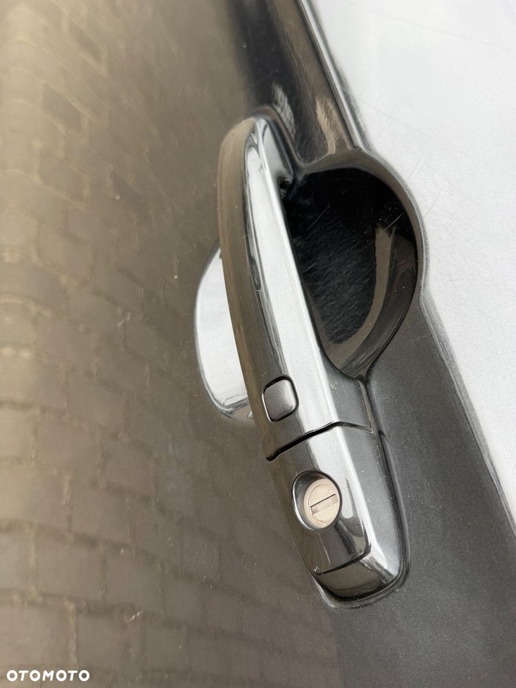 Suzuki SX4 S-Cross 1.6 DDiS 4x4 limited+ - 19