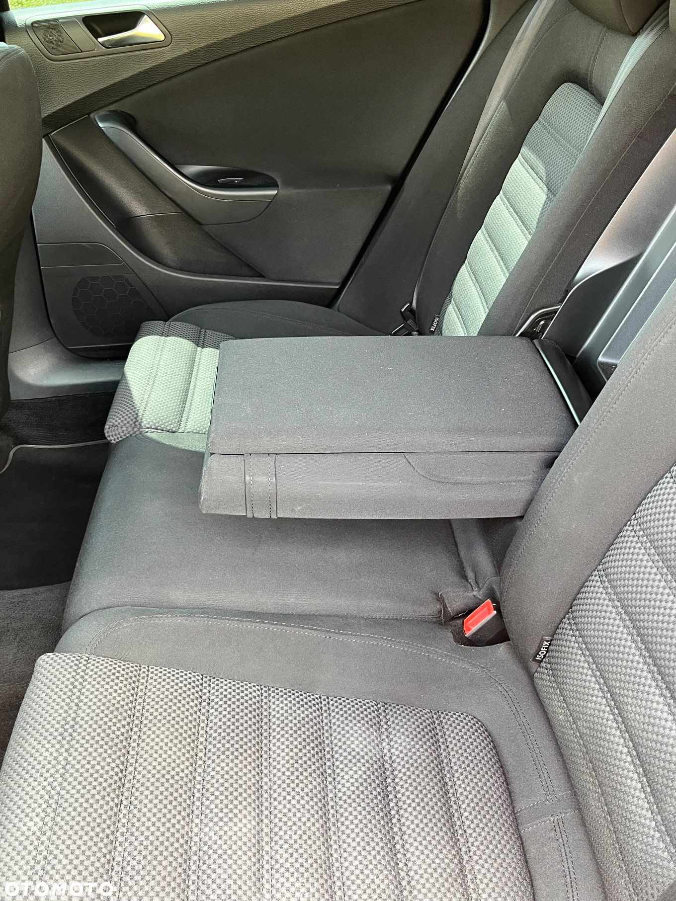 Volkswagen Passat 2.0 TDI Comfortline - 13