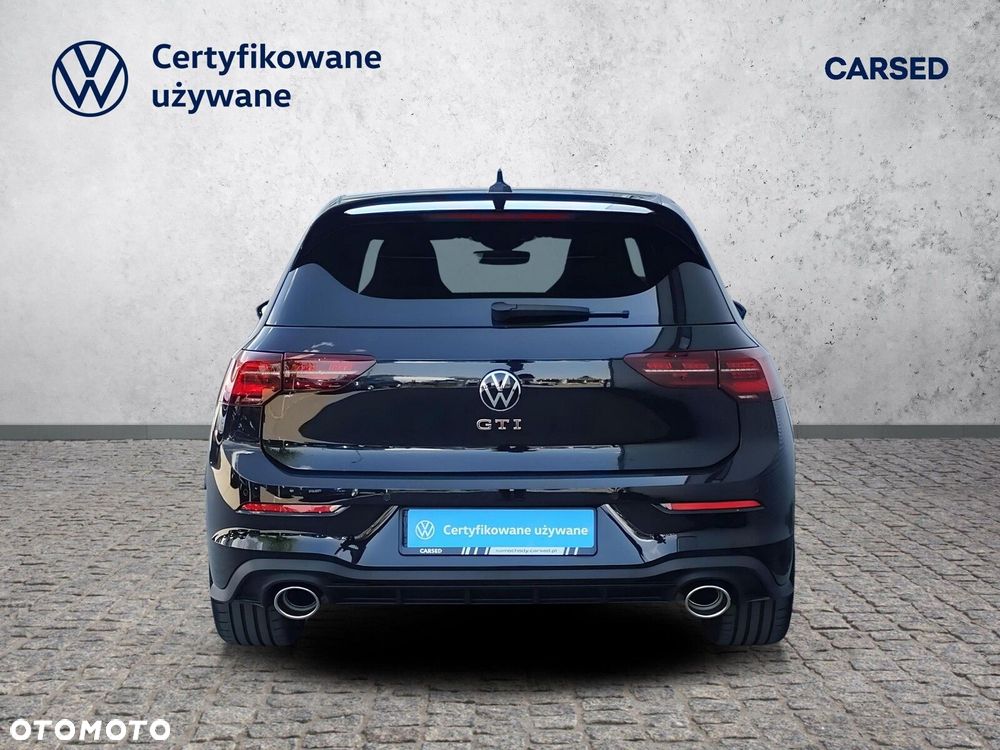 Volkswagen Golf - 5