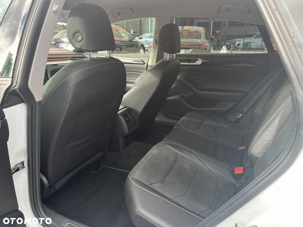 Volkswagen Arteon 2.0 TDI Elegance DSG - 32