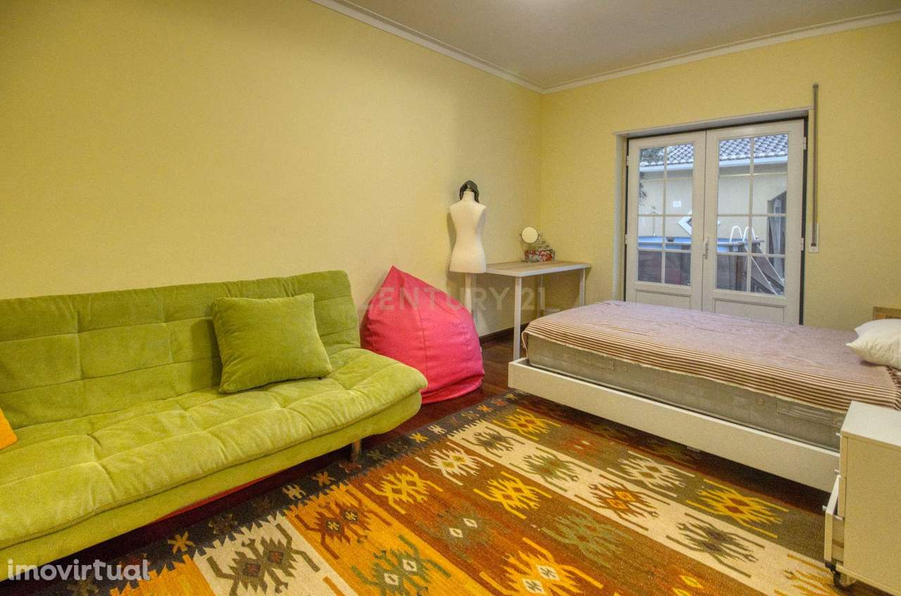 Moradia térrea T4  perto das das praias -  Lourinhã - Grande imagem: 3/37