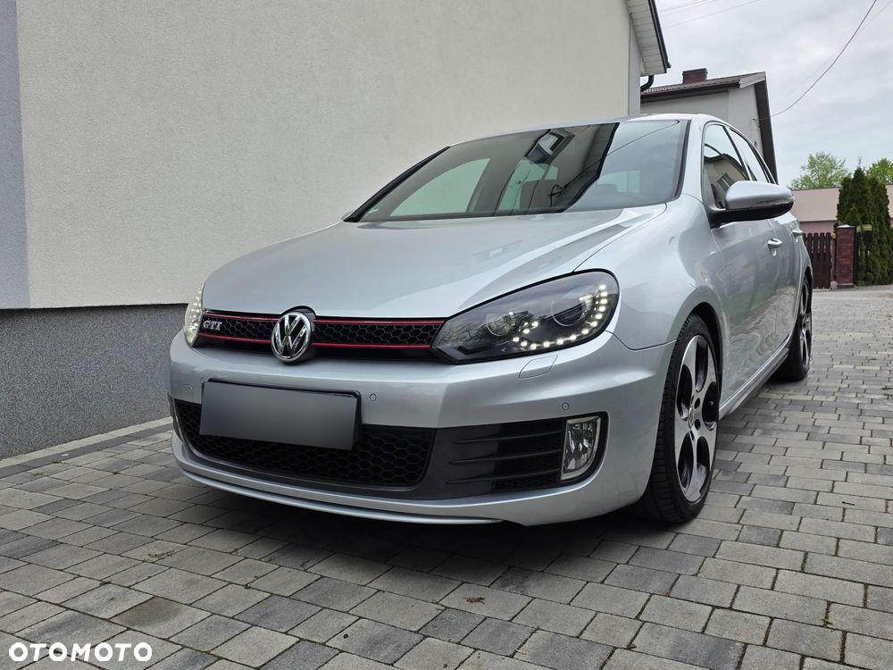 Volkswagen Golf 2.0 GTI - 21