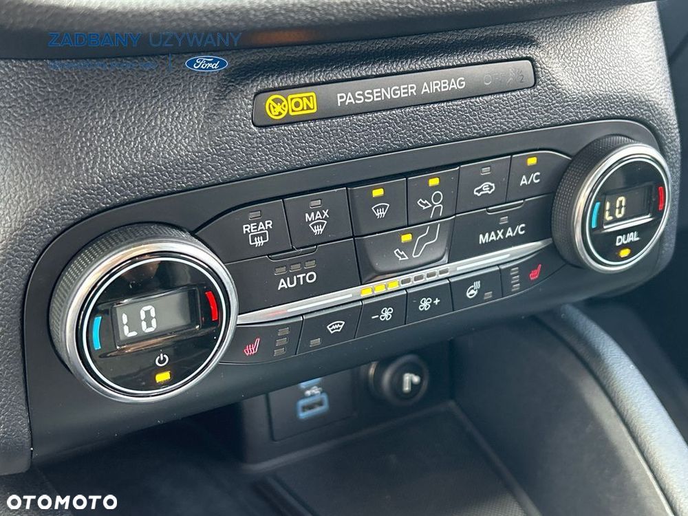 Ford Kuga - 20