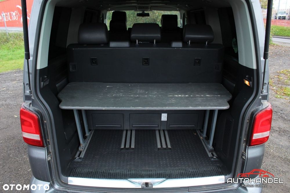 Volkswagen Multivan - 22