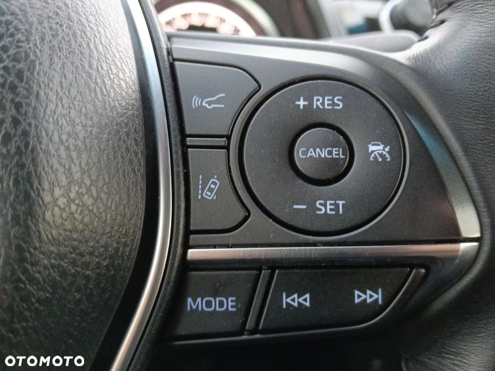 Toyota Camry 2.5 Hybrid Executive CVT - 20