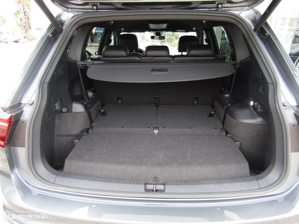 Volkswagen Tiguan Allspace 2.0 TDI R-Line DSG — fotografia 21