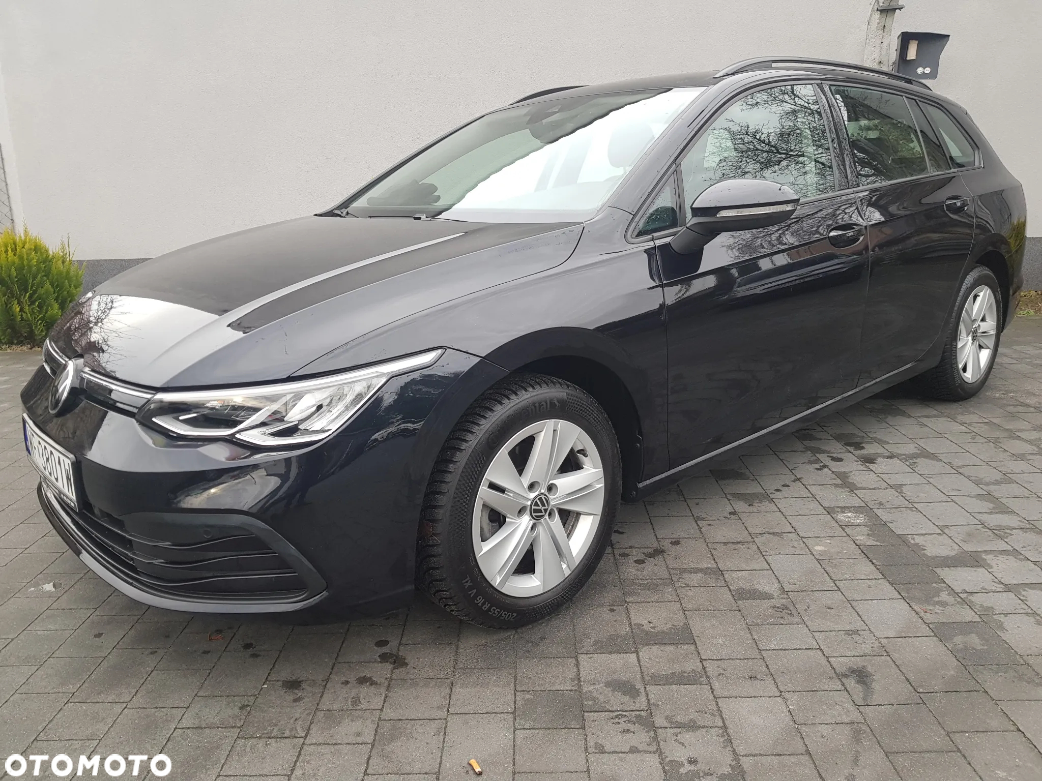Volkswagen Golf VIII 1.5 TSI EVO Life - 3