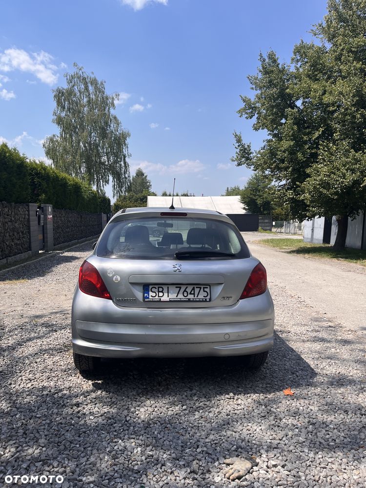 Peugeot 207 - 5