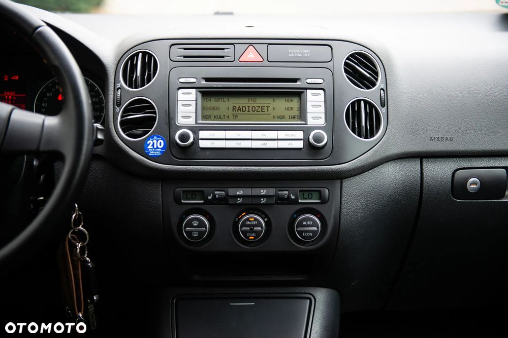 Volkswagen Golf Plus 1.6 FSI Goal - 27