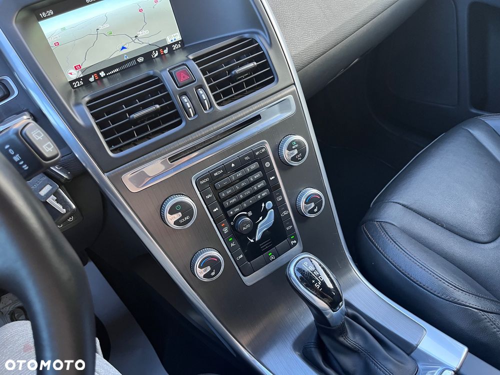 Volvo XC 60 - 12