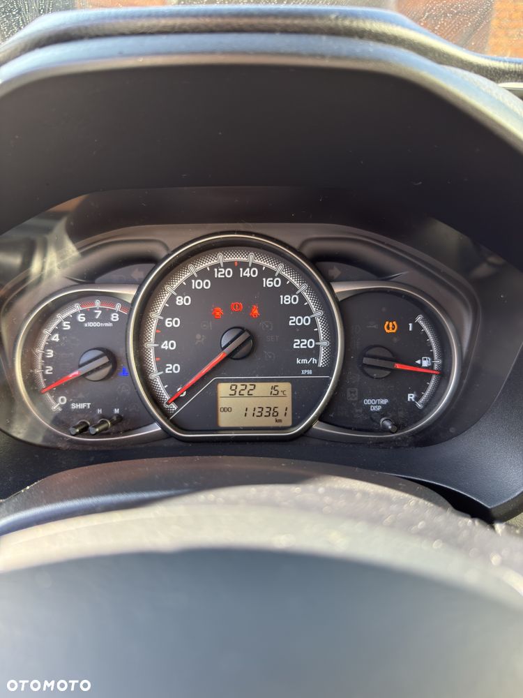 Toyota Yaris - 6