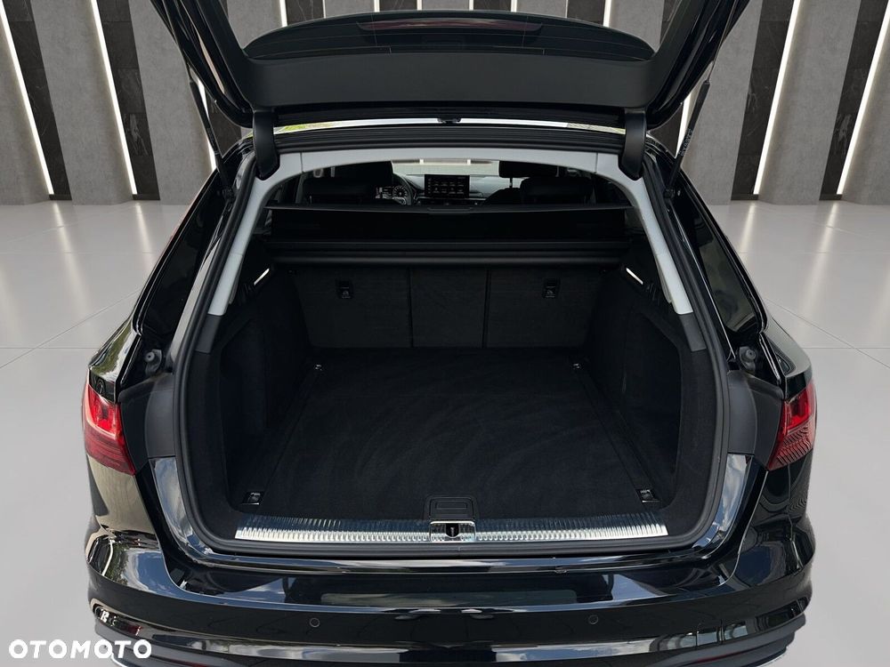 Audi A4 Avant 40 TFSI mHEV S tronic - 35