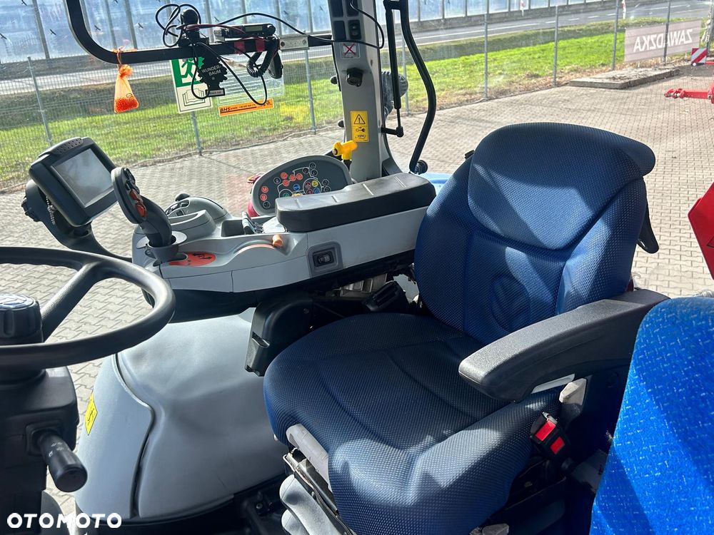 New Holland T7.200 - 11