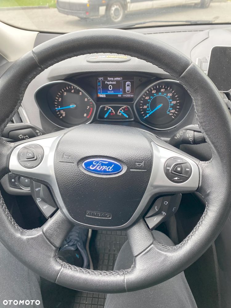 Ford Escape - 12