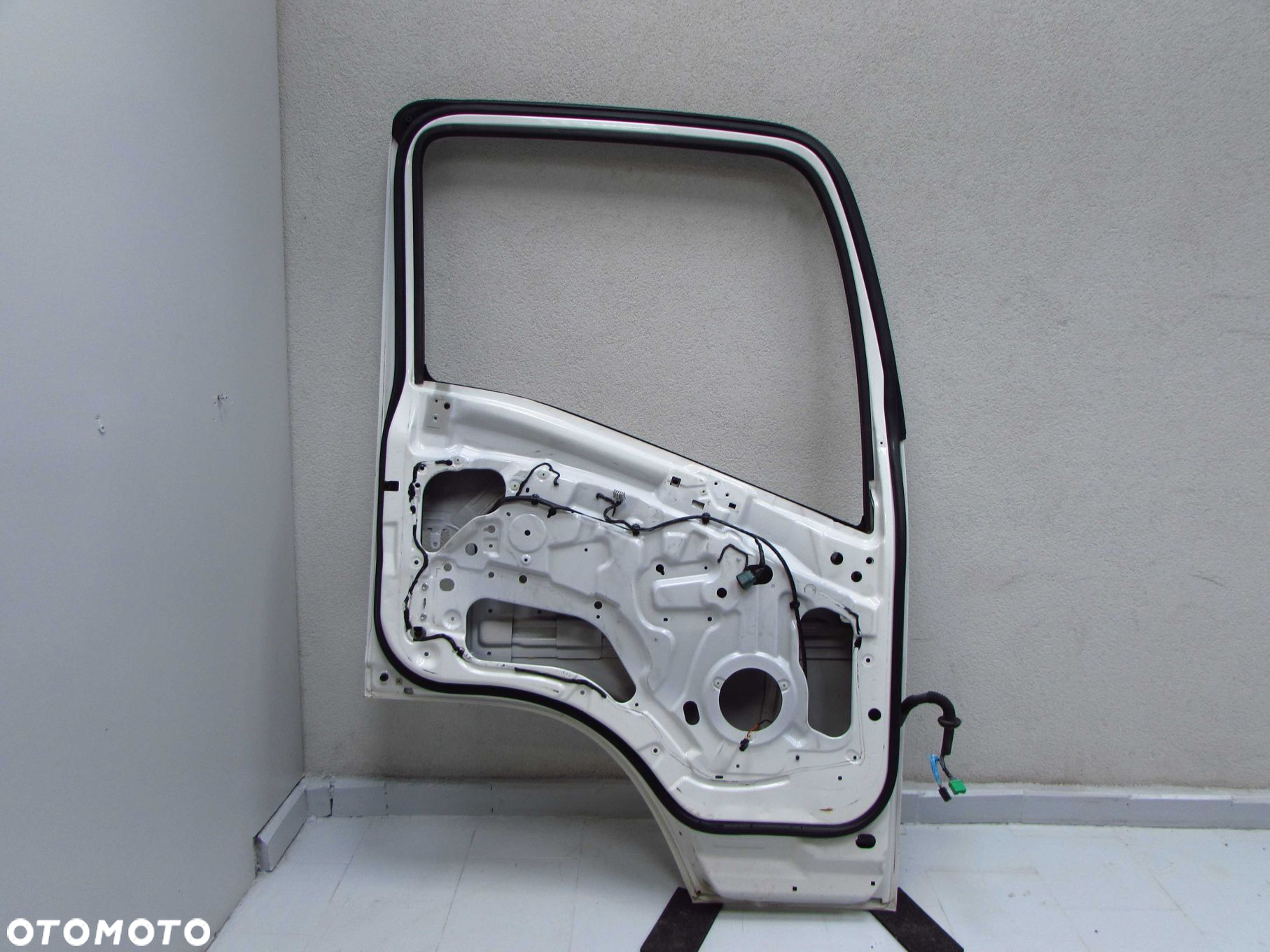 ISUZU N35 N75 NPR NQR 07-18 DRZWI LEWE PRZOD - 5