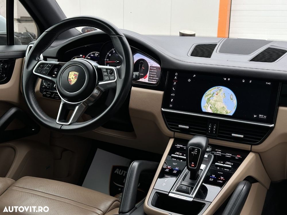 Porsche Cayenne - 14