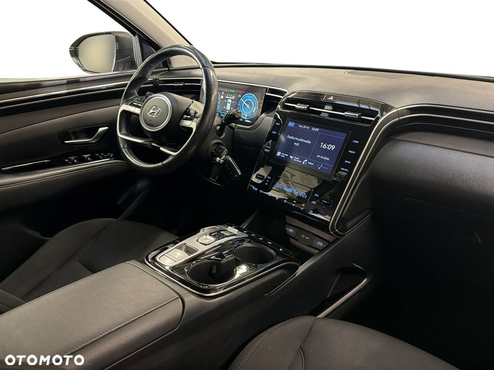 Hyundai Tucson - 13