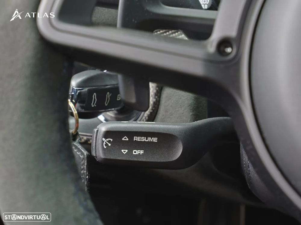 Porsche 718 Cayman GT4 RS - 13