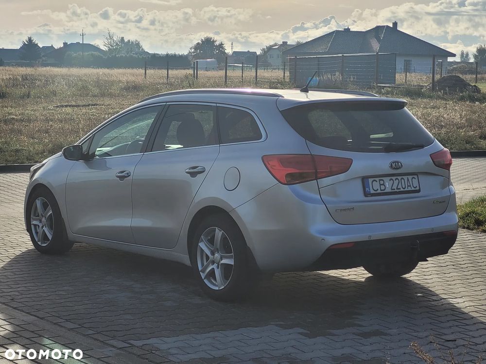 Kia Ceed Cee'd 1.6 Crdi XL - 4